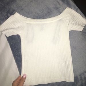 Off the shoulders white crop